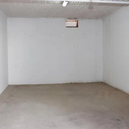 Apartment 169 Paseo Al Mar, 1 *